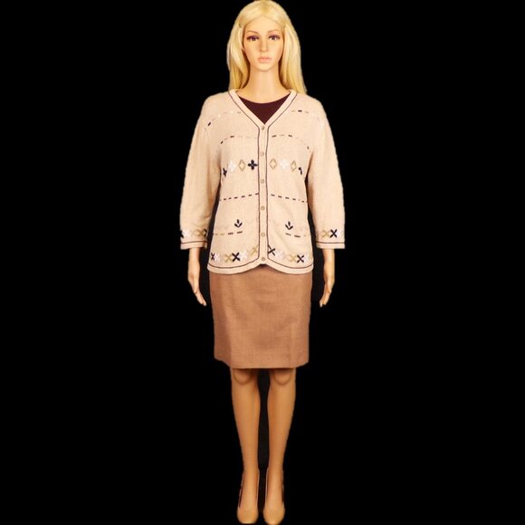 CHRISTOPHER & BANKS size L Jrs. beige (mostly) hand-embroidered cardigan sweater - Picture 2 of 16